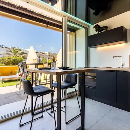 Secret Lion - - Terrasse Sud - Garage - Climatisation - Village Naturiste
