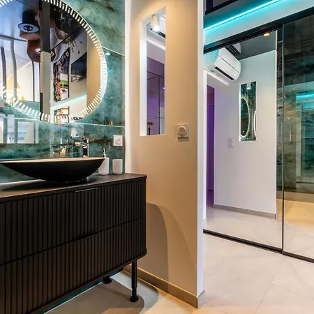 Apartament Secret Lion - - Terrasse Sud - Garage - Climatisation - Village Naturiste *